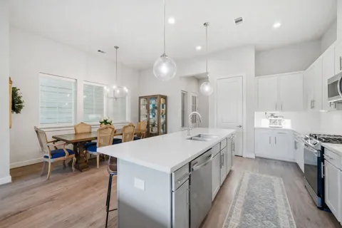 $515,000 | 1706 Northwood Street, Houston, TX 77009