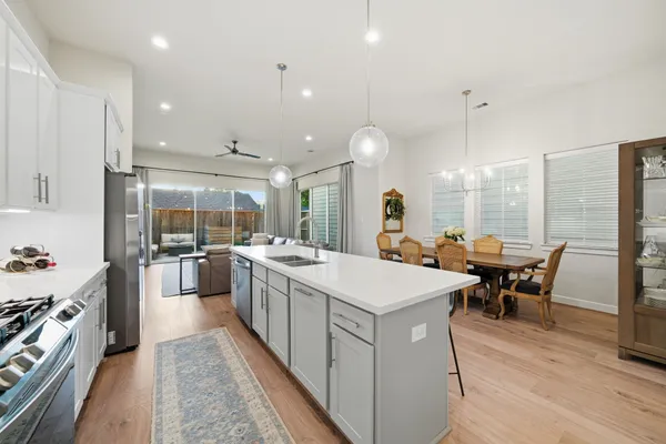 $515,000 | 1706 Northwood Street, Houston, TX 77009