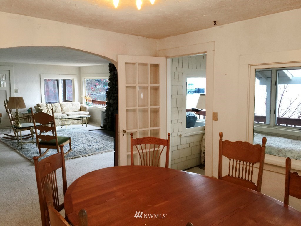 13623 Southwest Pohl Road Vashon, WA 98070 - Photo 8 of 17