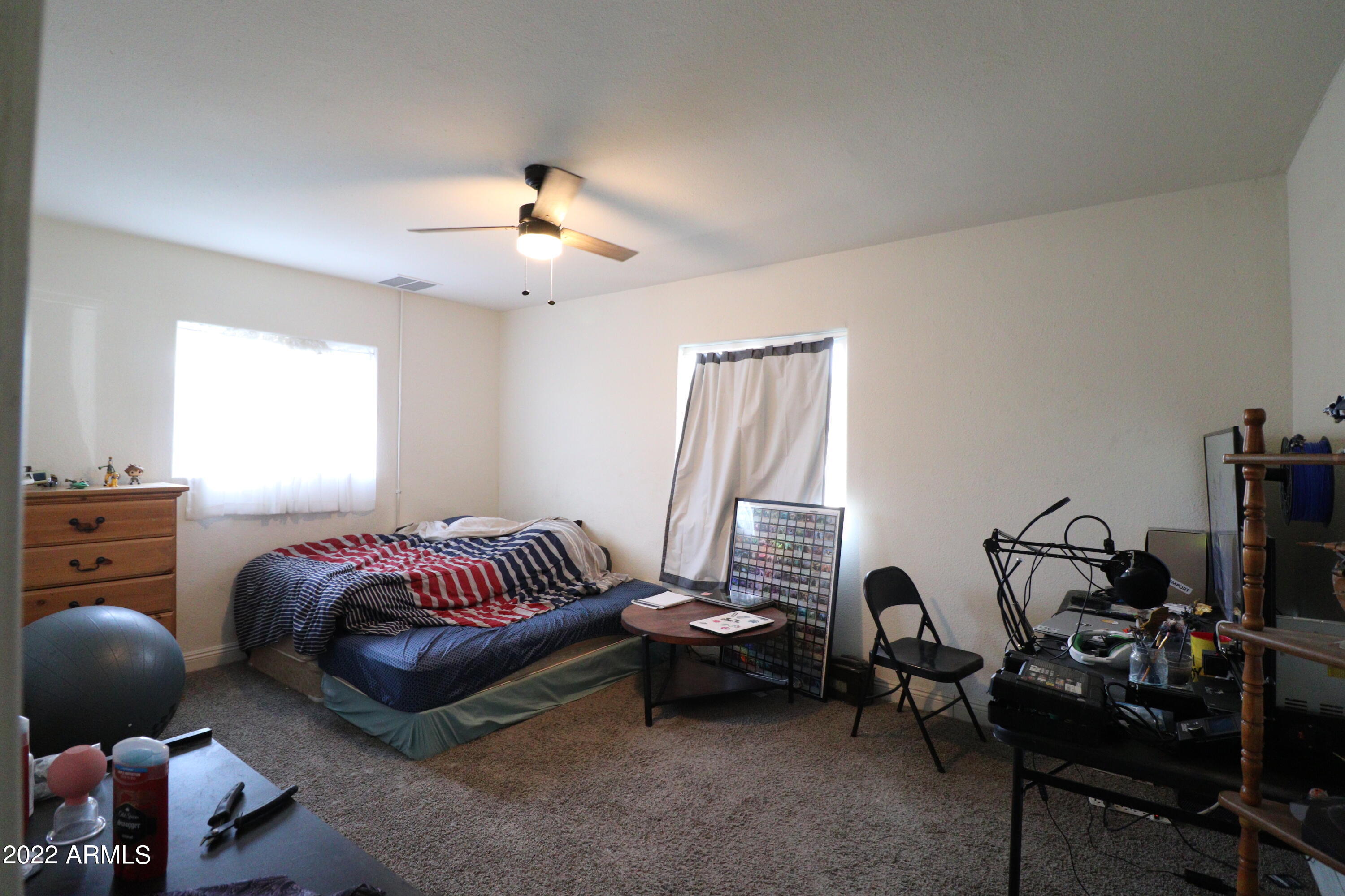 2023 West Monte Vista Road Phoenix, AZ 85009 - Photo 6 of 15 9 Bedroom 2