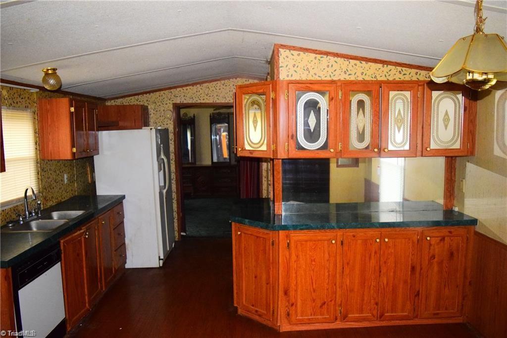 177 Anderson Road Eden, NC 27288 - Photo 3 of 4 Gallery Image 3