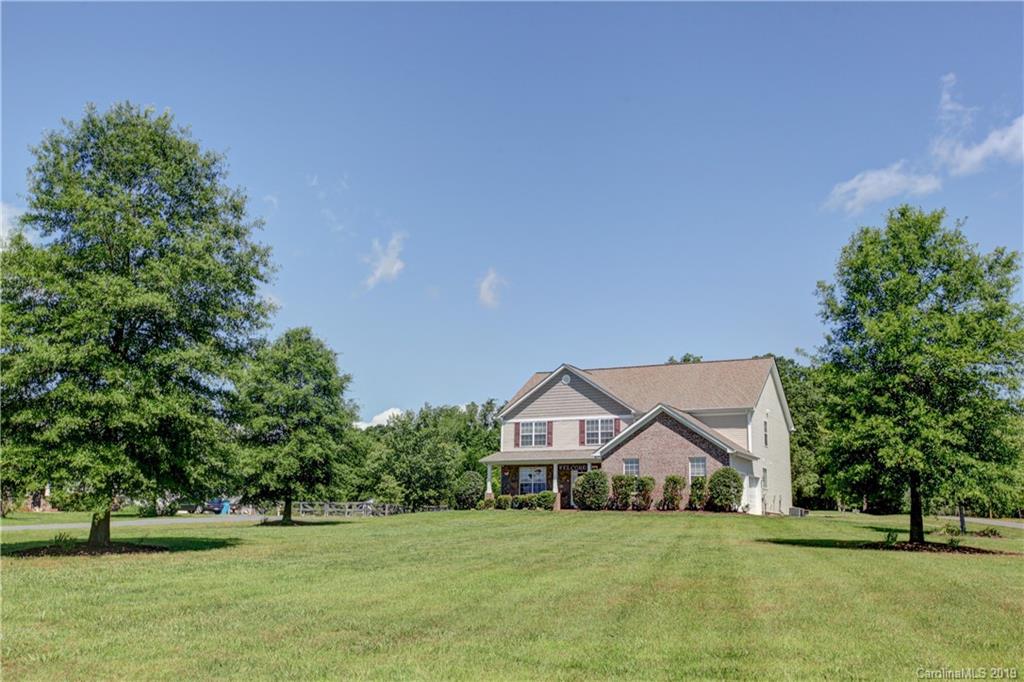 5318 Griffith Road Monroe, NC 28112 - Photo 4 of 43