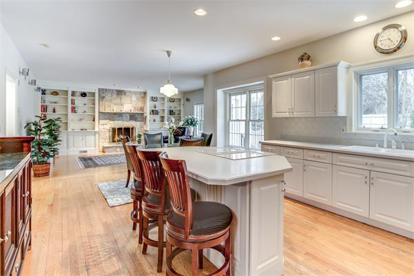 154 Old Spring Street Lexington, MA 02421 - Photo 14 of 29