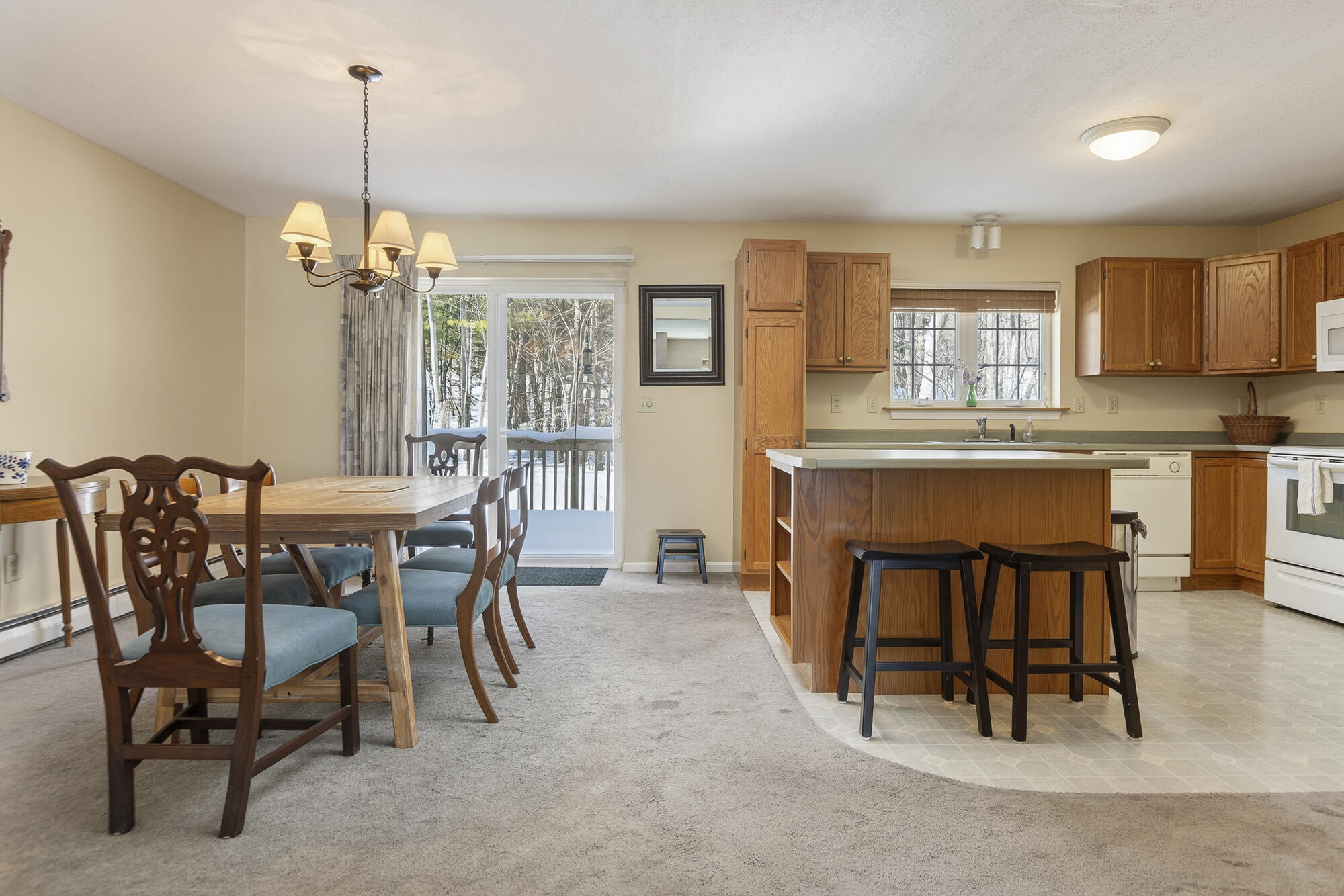 52 Ashley Lane, Unit 17 Portland, ME 04103 - Photo 3 of 39 52 Ashley_03