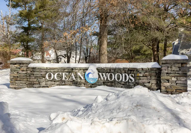 $460,000 | 52 Ashley Lane, Unit 17, Portland, ME 04103