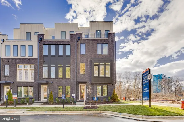 $999,990 | 0 American Dream Way, Reston, VA 20190