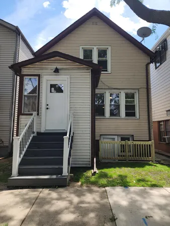 $299,900 | 1542 Fischrupp Avenue, Whiting, IN 46394