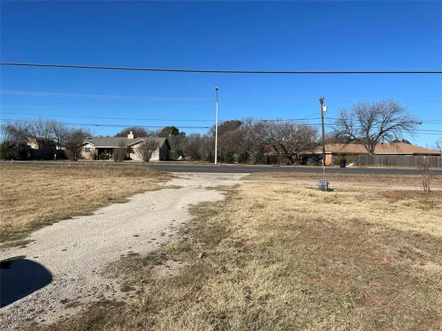$450,000 | 5619 Buffalo Gap Road, Abilene, TX 79606