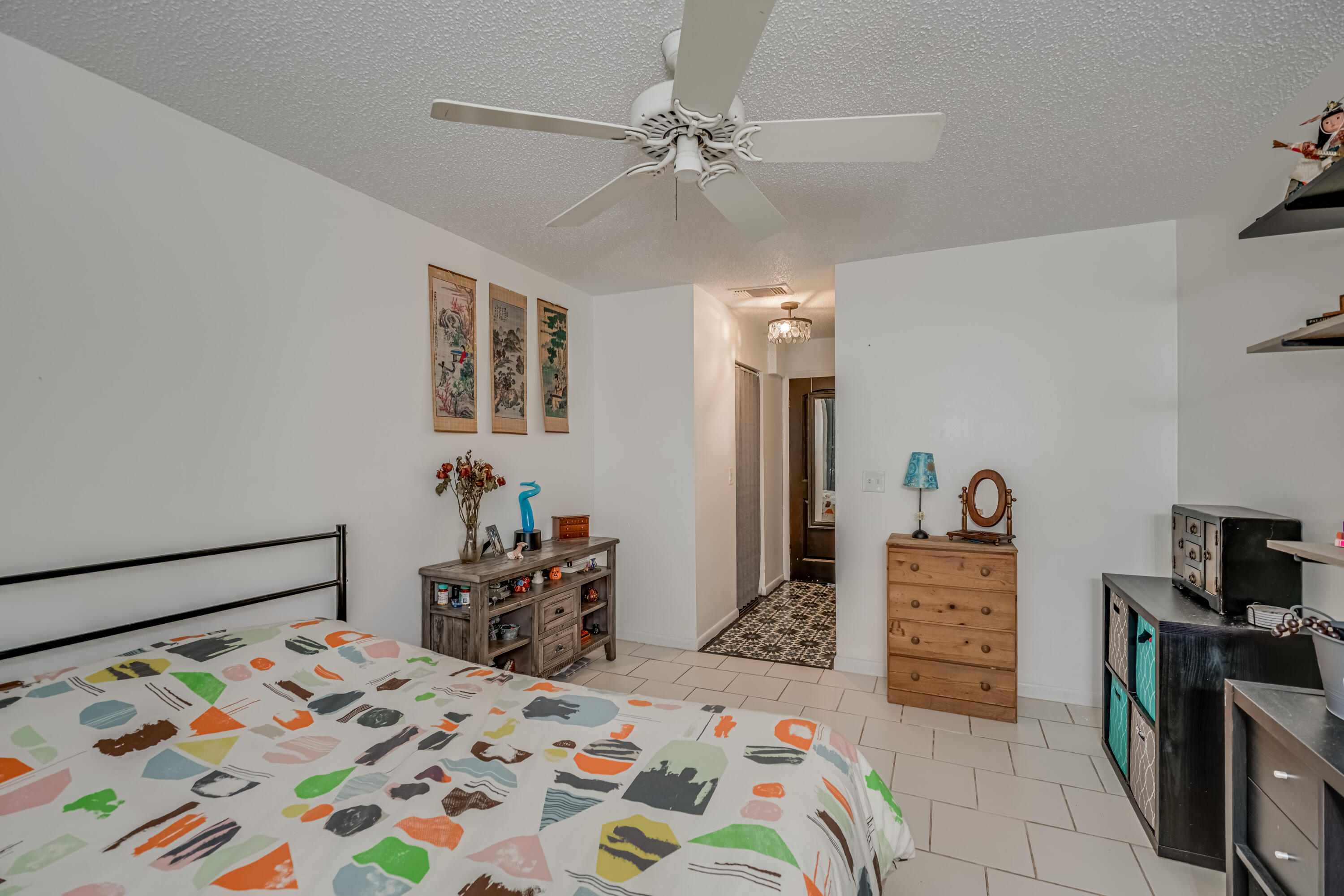 188 Pinewood Court Jupiter, FL 33458 - Photo 15 of 28 188 Pinewood Court_Jupiter Village-20