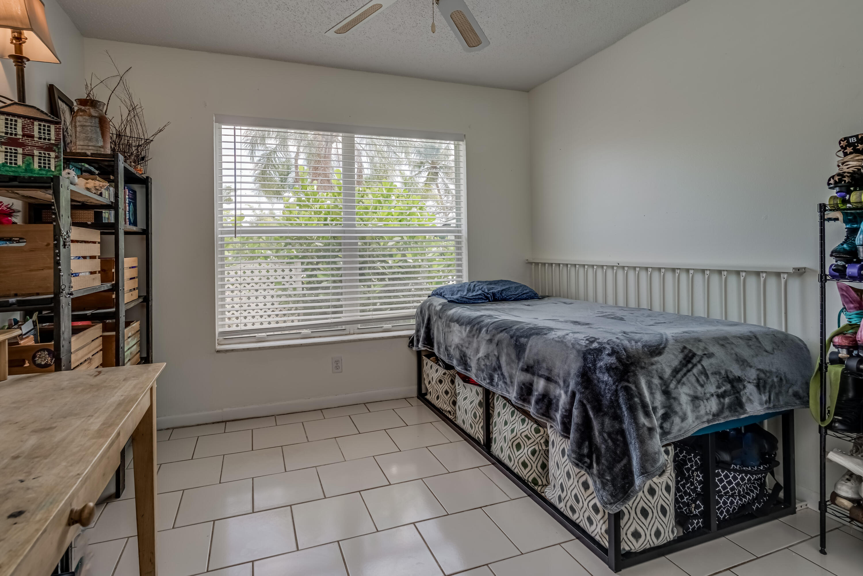 188 Pinewood Court Jupiter, FL 33458 - Photo 17 of 28 188 Pinewood Court_Jupiter Village-23