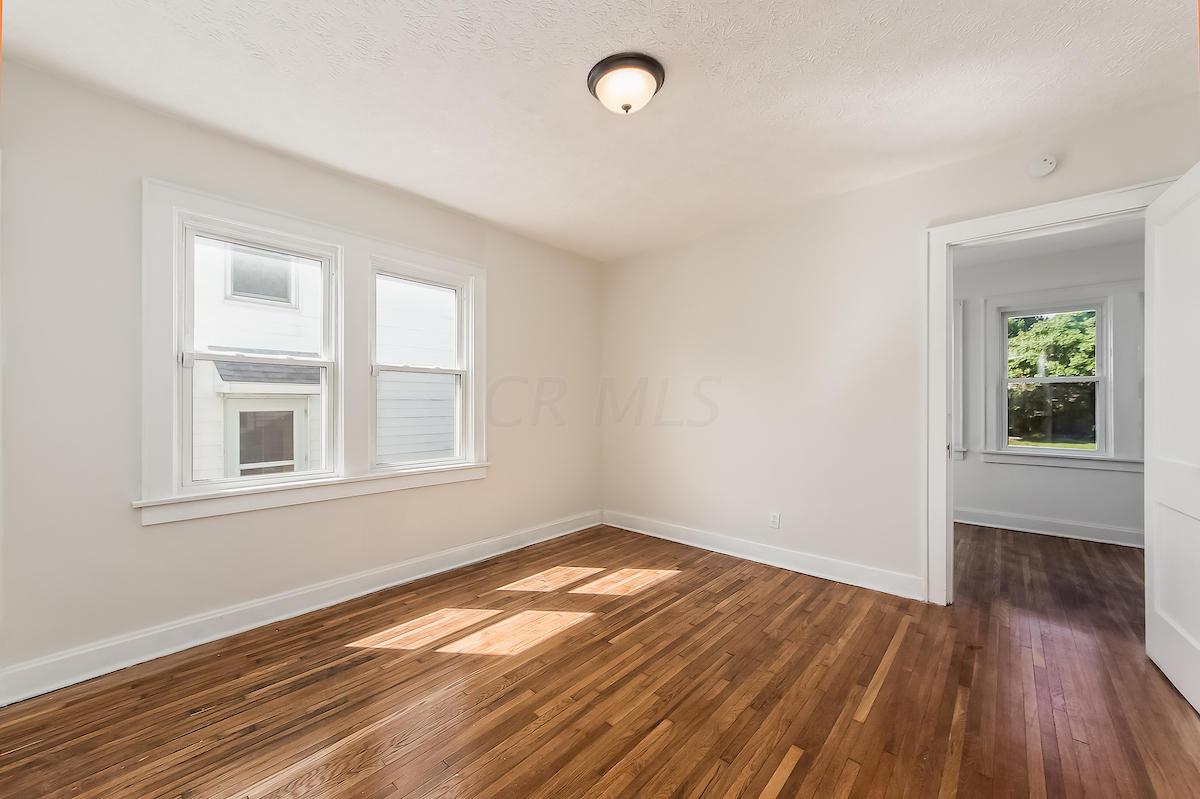 228 South Roys Avenue Columbus, OH 43204 - Photo 19 of 23