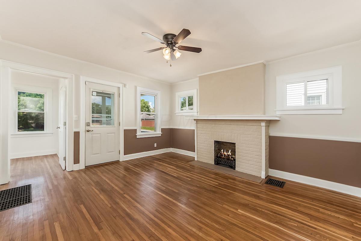 228 South Roys Avenue Columbus, OH 43204 - Photo 5 of 23