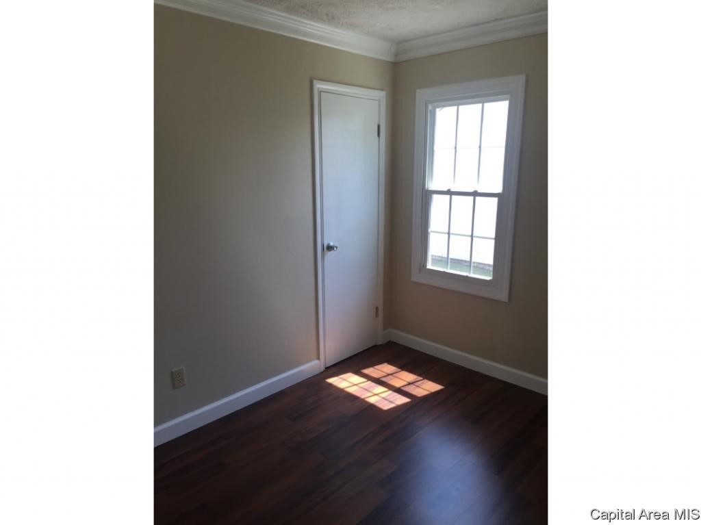 313 Farley Street Springfield, IL 62703 - Photo 6 of 11