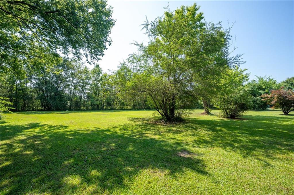 168 South Holcomb Road Southwest Calhoun, GA 30701 - Photo 6 of 25