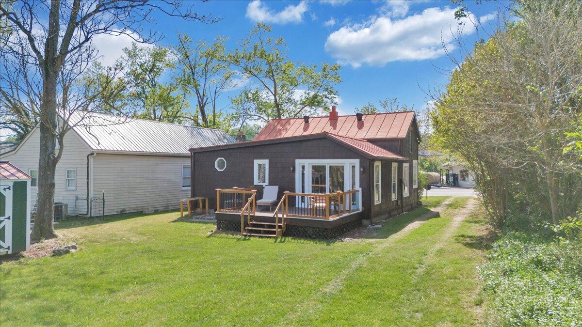 5297 Peaks Road Bedford, VA 24523 - Photo 52 of 68 51-DJI_20250429160027_0043_D