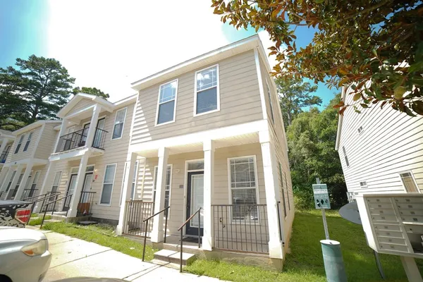 $1,500 | 2400 Fred Smith Road, Unit 207, Tallahassee, FL 32303