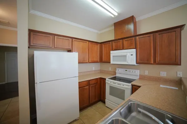 $1,500 | 2400 Fred Smith Road, Unit 207, Tallahassee, FL 32303