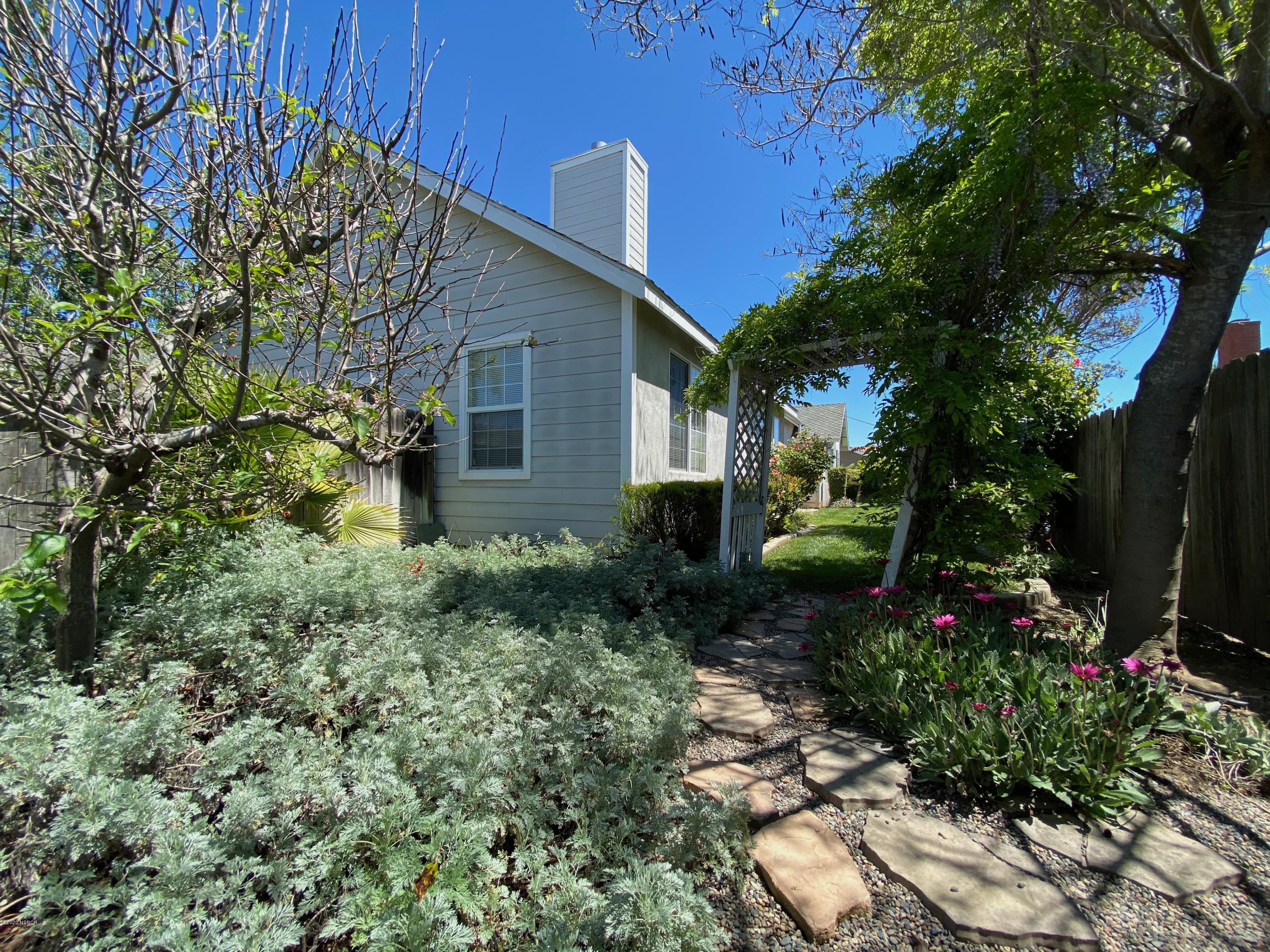 1602 Jonathan Place Santa Maria, CA 93454 - Photo 19 of 20 IMG_21471602 Jonathan Place, Santa Maria