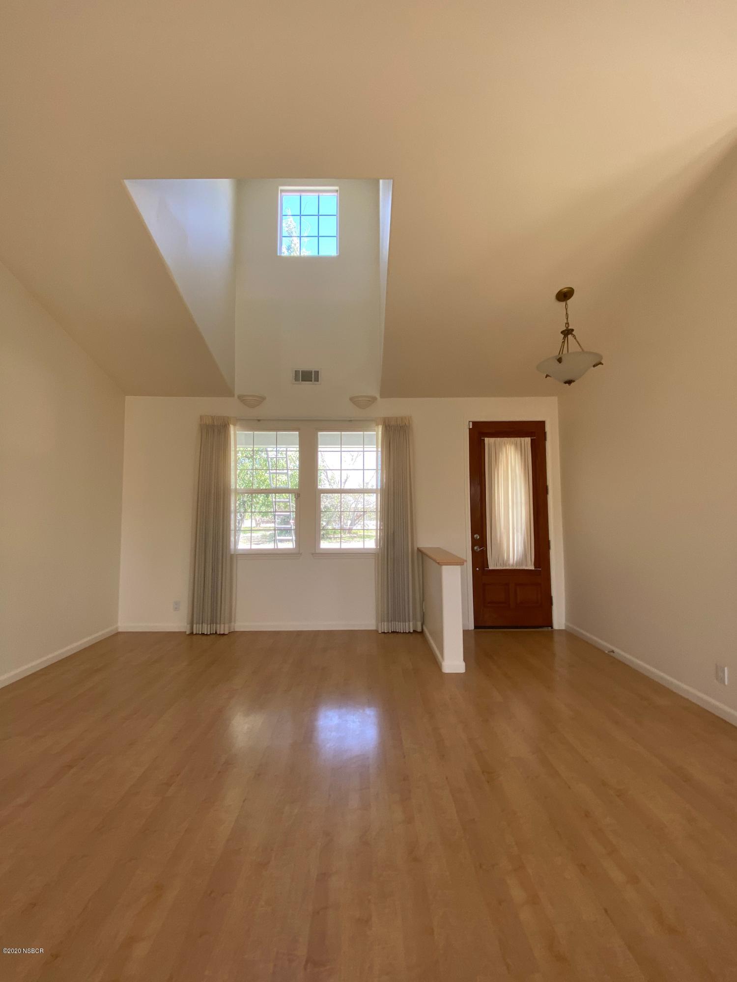 1602 Jonathan Place Santa Maria, CA 93454 - Photo 5 of 20 IMG_21261602 Jonathan Place, Santa Maria