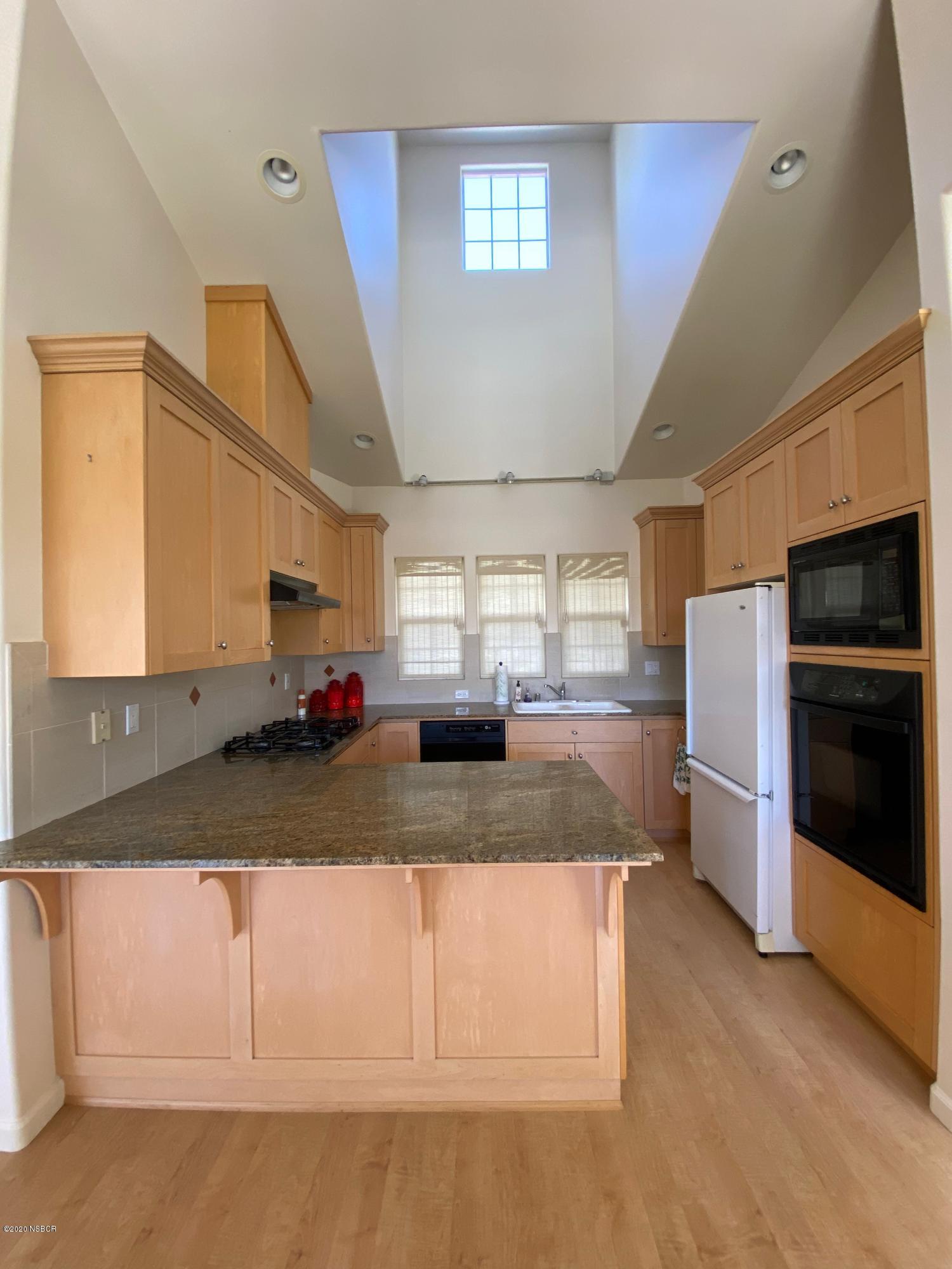 1602 Jonathan Place Santa Maria, CA 93454 - Photo 6 of 20 IMG_21401602 Jonathan Place, Santa Maria