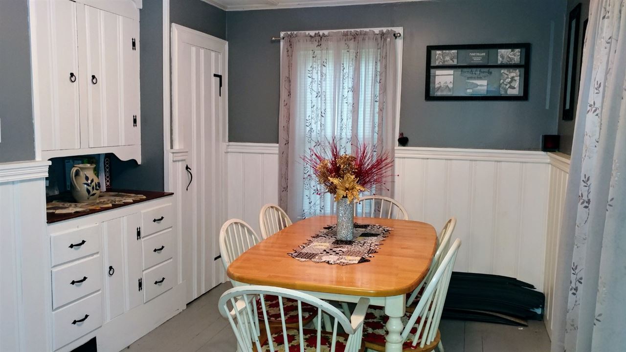 21 Richardson Street Rochester, NH 03867 - Photo 5 of 19