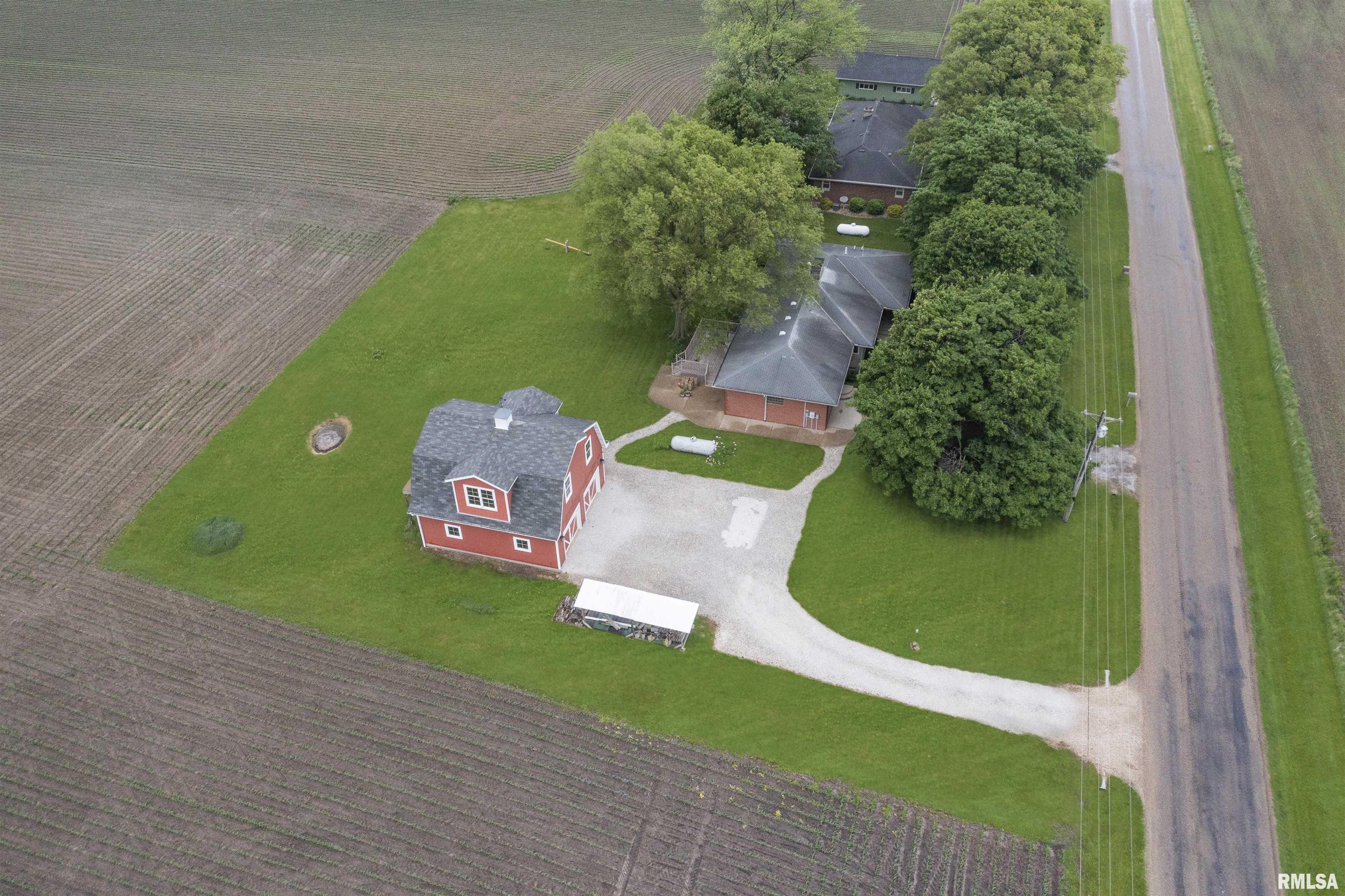 11885 Miller Road Tremont, IL 61568 - Photo 3 of 37