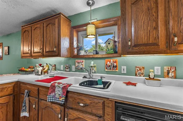 $475,000 | 4311 County Road 379, Whitewater, MO 63785