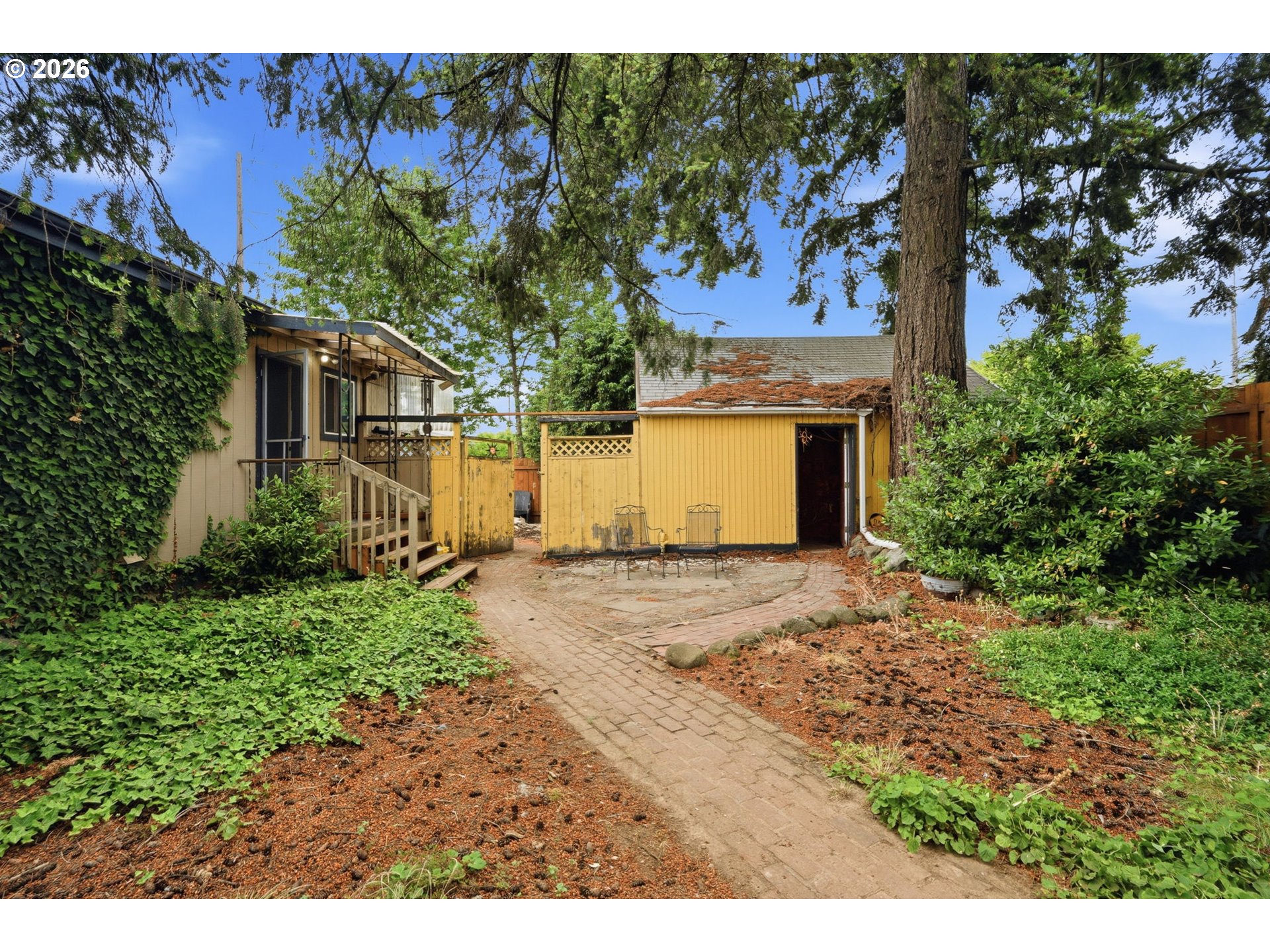 1324 Northeast 79th Avenue Portland, OR 97213 - Photo 23 of 34