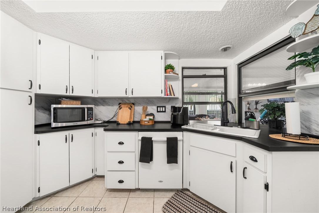 4201 Westminster Road Sebring, FL 33875 - Photo 12 of 43