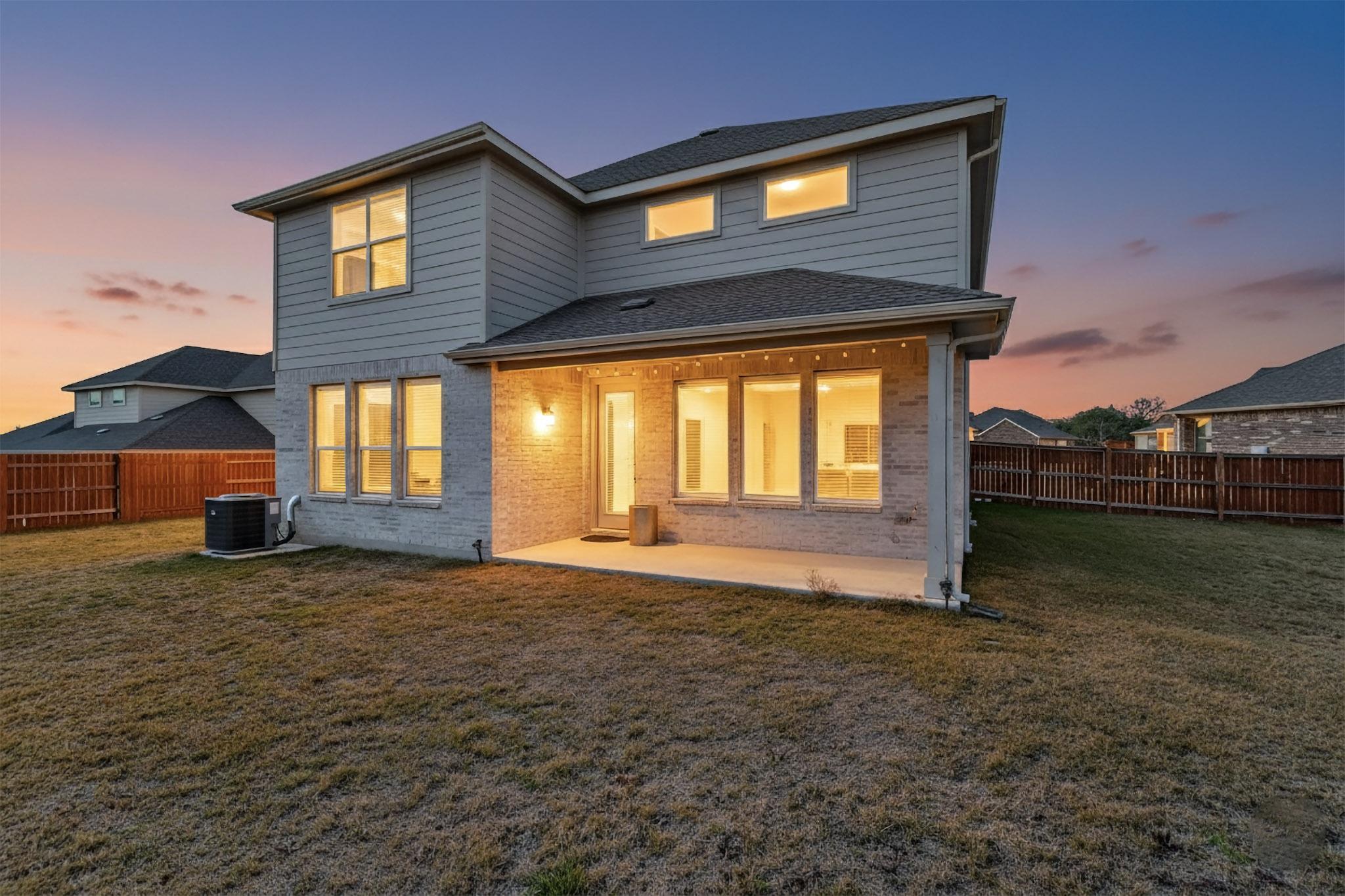 508 Elkherd Cove Georgetown, TX 78628 - Photo 4 of 40