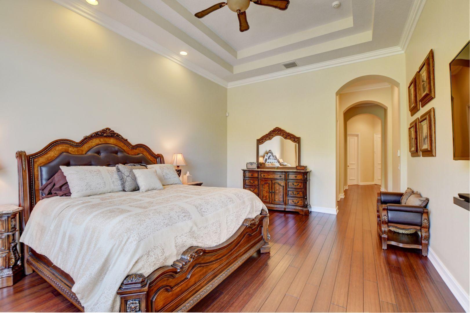 17739 Lake Azure Way Boca Raton, FL 33496 - Photo 19 of 54 1st Floor master