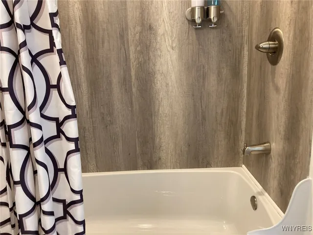 $297,000 | 35 Solar Drive, Geneva City, NY 14456