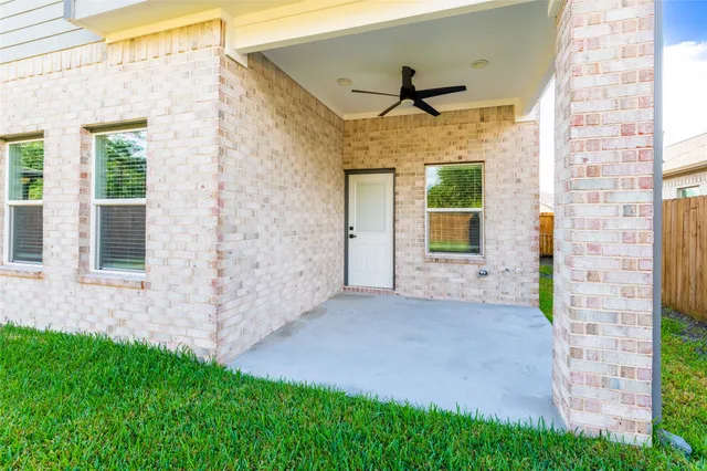 a view of a porch with a yard