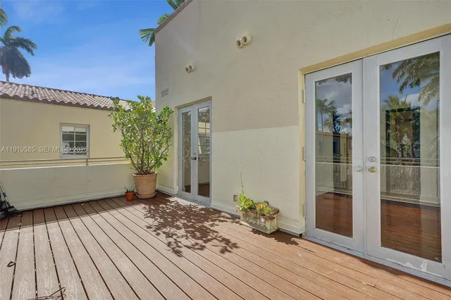 $725,000 | 1512 Pennsylvania Avenue, Unit 2C, Miami Beach, FL 33139