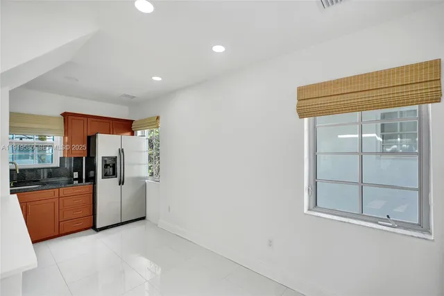 $725,000 | 1512 Pennsylvania Avenue, Unit 2C, Miami Beach, FL 33139