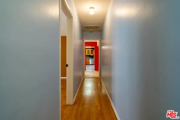 $10,000 | 2524 Laurel Pass Avenue, Los Angeles, CA 90046