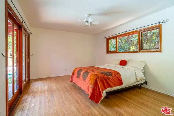 $10,000 | 2524 Laurel Pass Avenue, Los Angeles, CA 90046