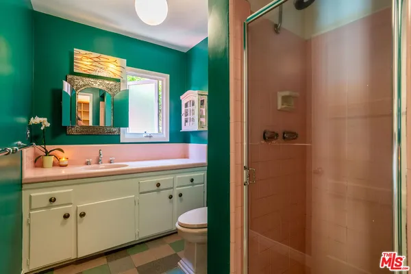 $10,000 | 2524 Laurel Pass Avenue, Los Angeles, CA 90046