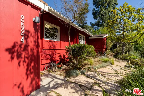 $10,000 | 2524 Laurel Pass Avenue, Los Angeles, CA 90046