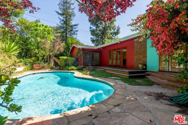 $10,000 | 2524 Laurel Pass Avenue, Los Angeles, CA 90046