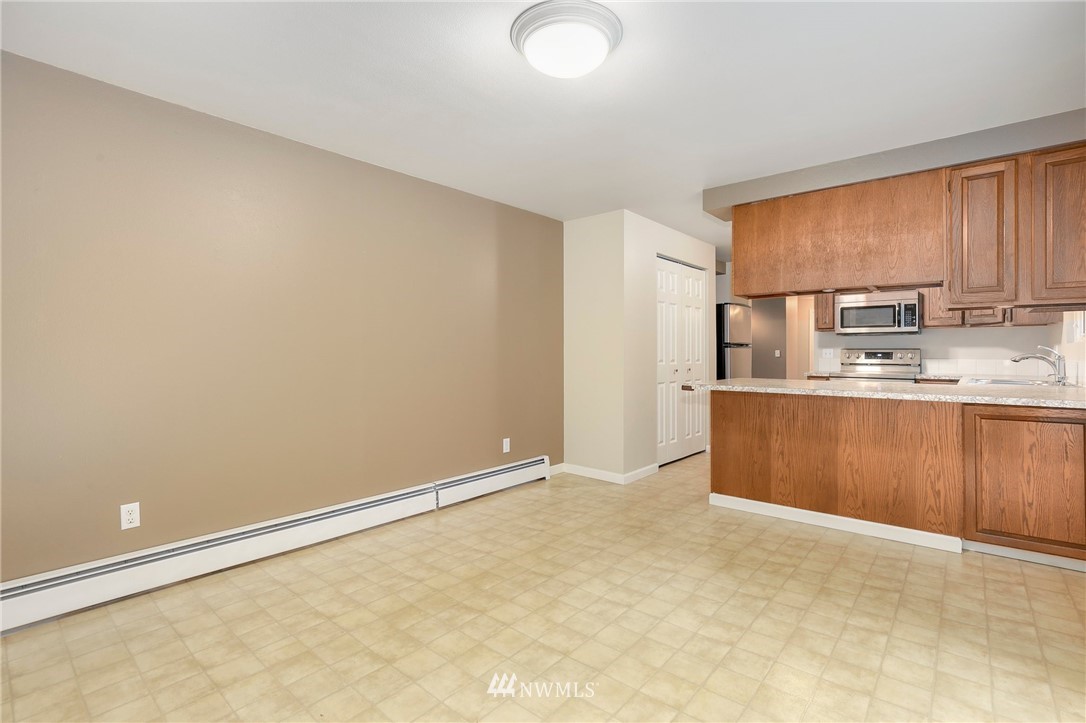 15416 Southeast 132nd Street Renton, WA 98059 - Photo 11 of 27
