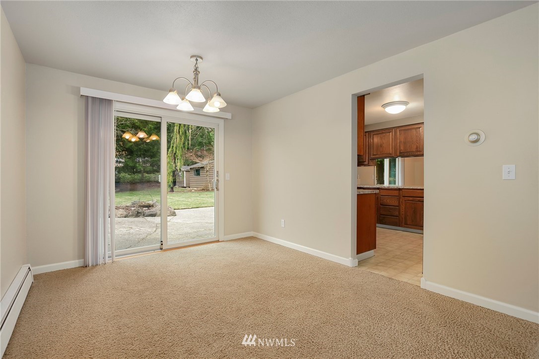 15416 Southeast 132nd Street Renton, WA 98059 - Photo 8 of 27