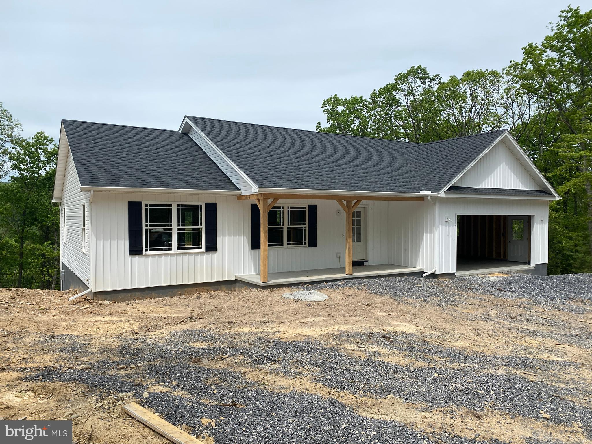 436 New Ridge Road Millerstown, PA 17062 - Photo 1 of 5 Gallery Image 1