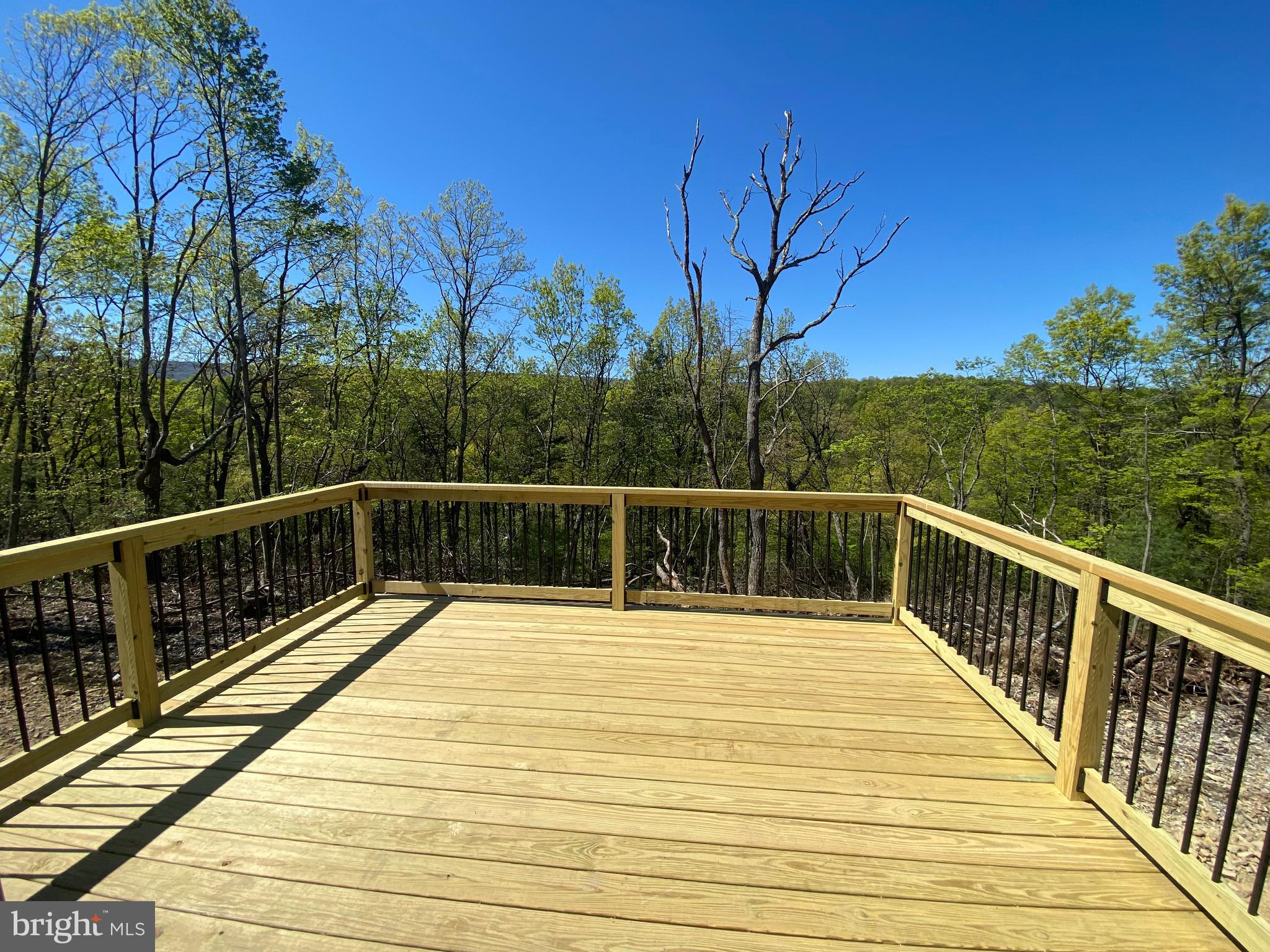 436 New Ridge Road Millerstown, PA 17062 - Photo 2 of 5 Gallery Image 2