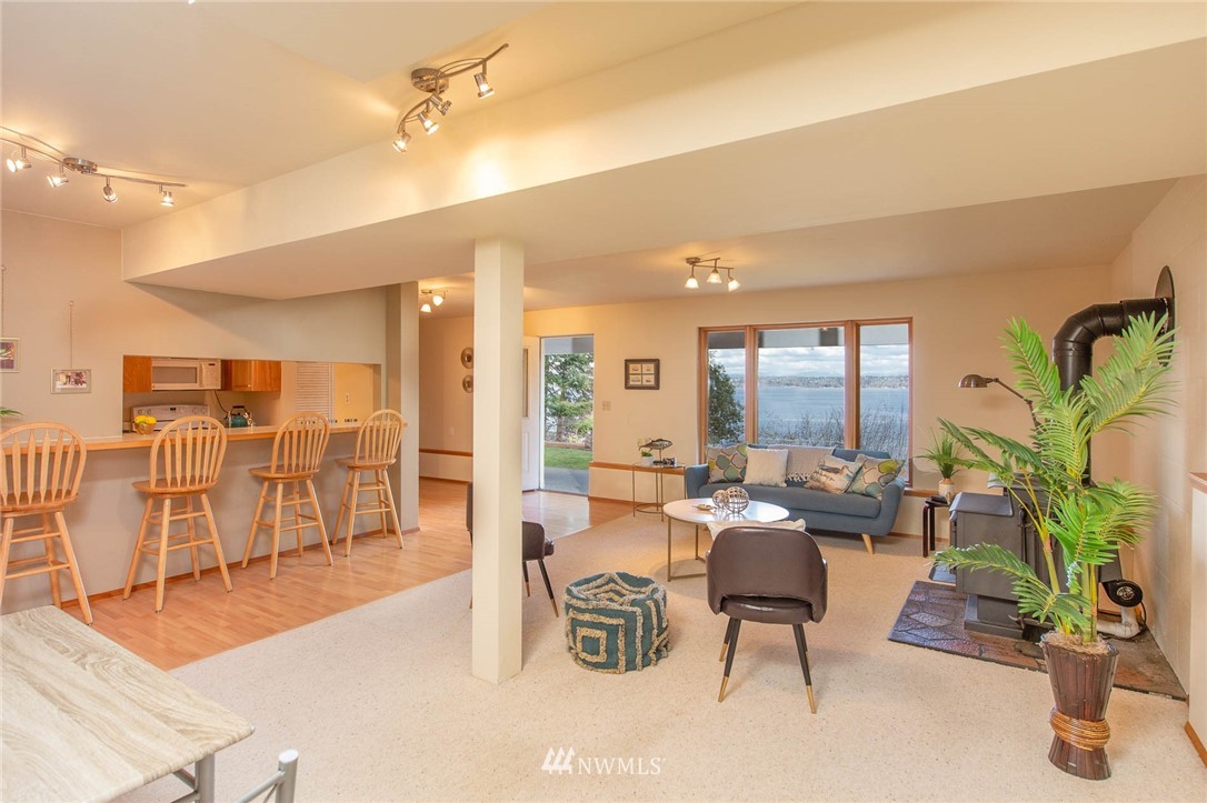 21416 Tramp Harbor Road Southwest Vashon, WA 98070 - Photo 20 of 40 Gallery Image 20