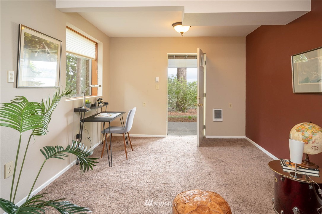 21416 Tramp Harbor Road Southwest Vashon, WA 98070 - Photo 28 of 40 Gallery Image 28