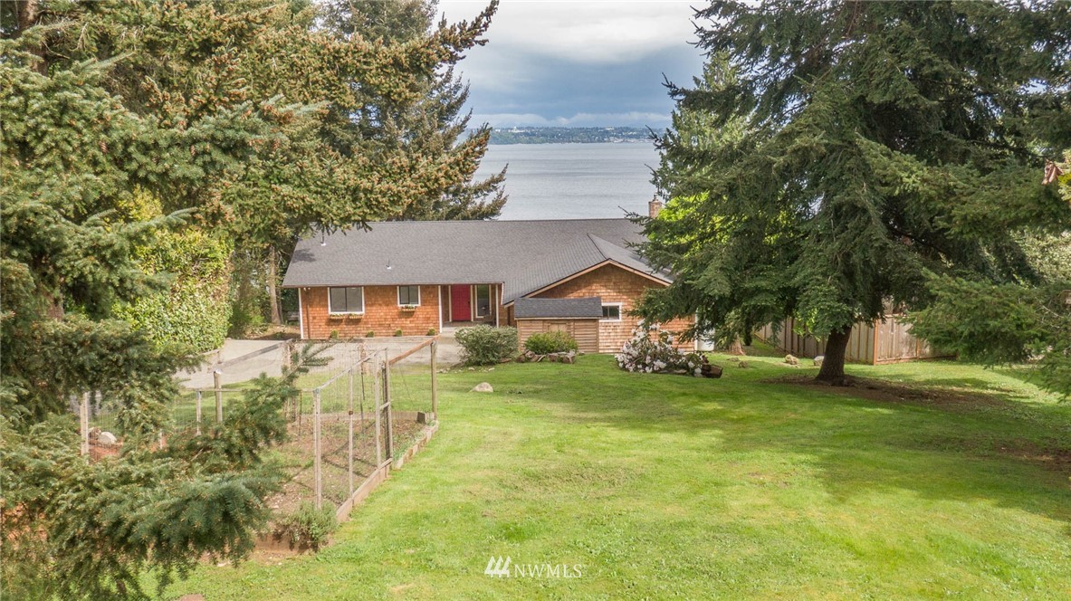 21416 Tramp Harbor Road Southwest Vashon, WA 98070 - Photo 32 of 40 Gallery Image 32