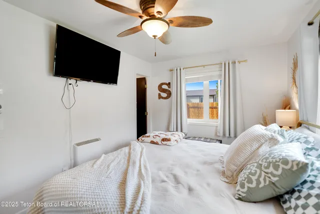 $425,000 | 102 Taylor Creek Road, Dubois, WY 82513