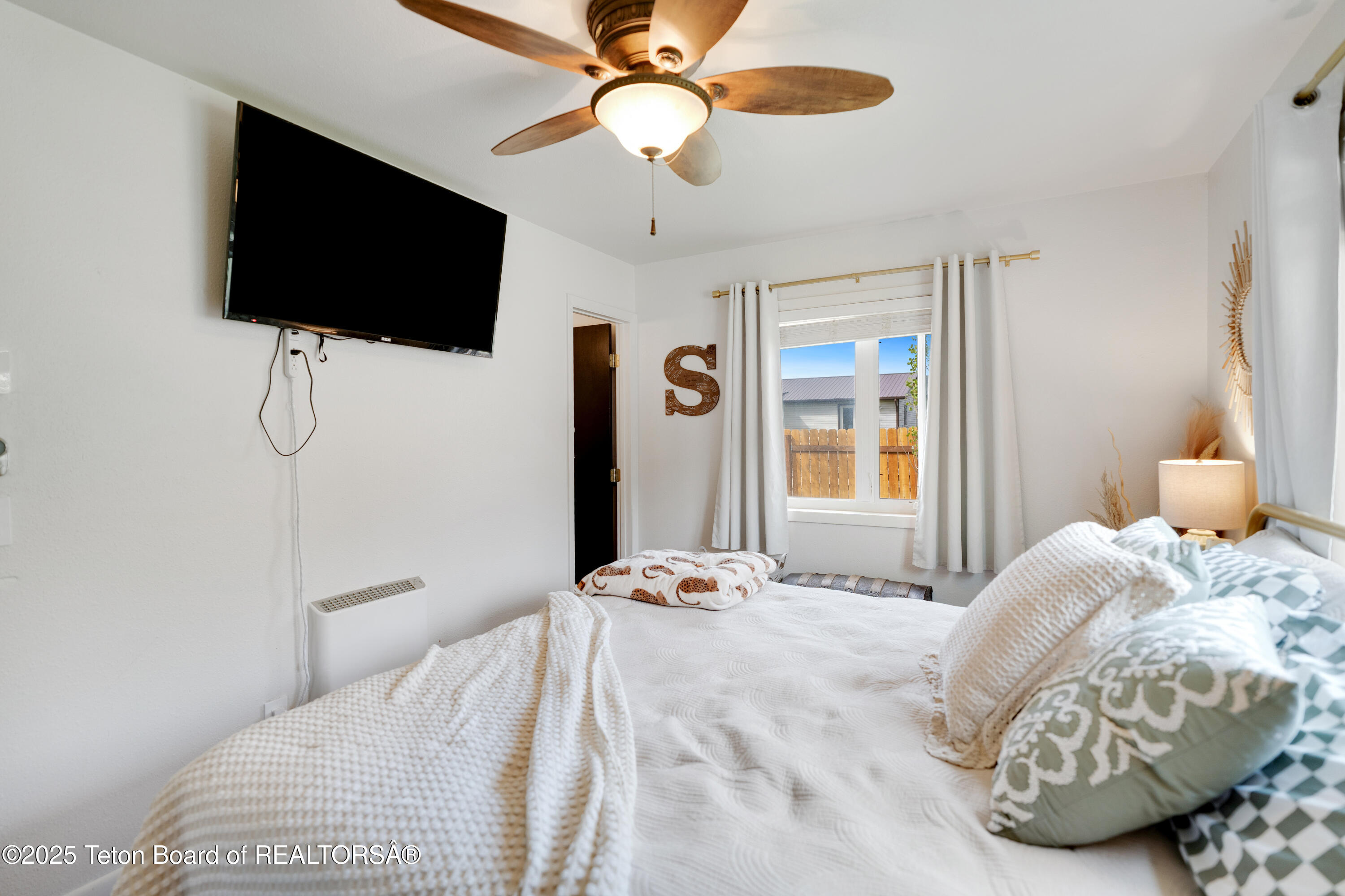 102 Taylor Creek Road Dubois, WY 82513 - Photo 16 of 21 16