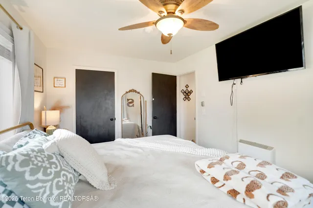 $425,000 | 102 Taylor Creek Road, Dubois, WY 82513